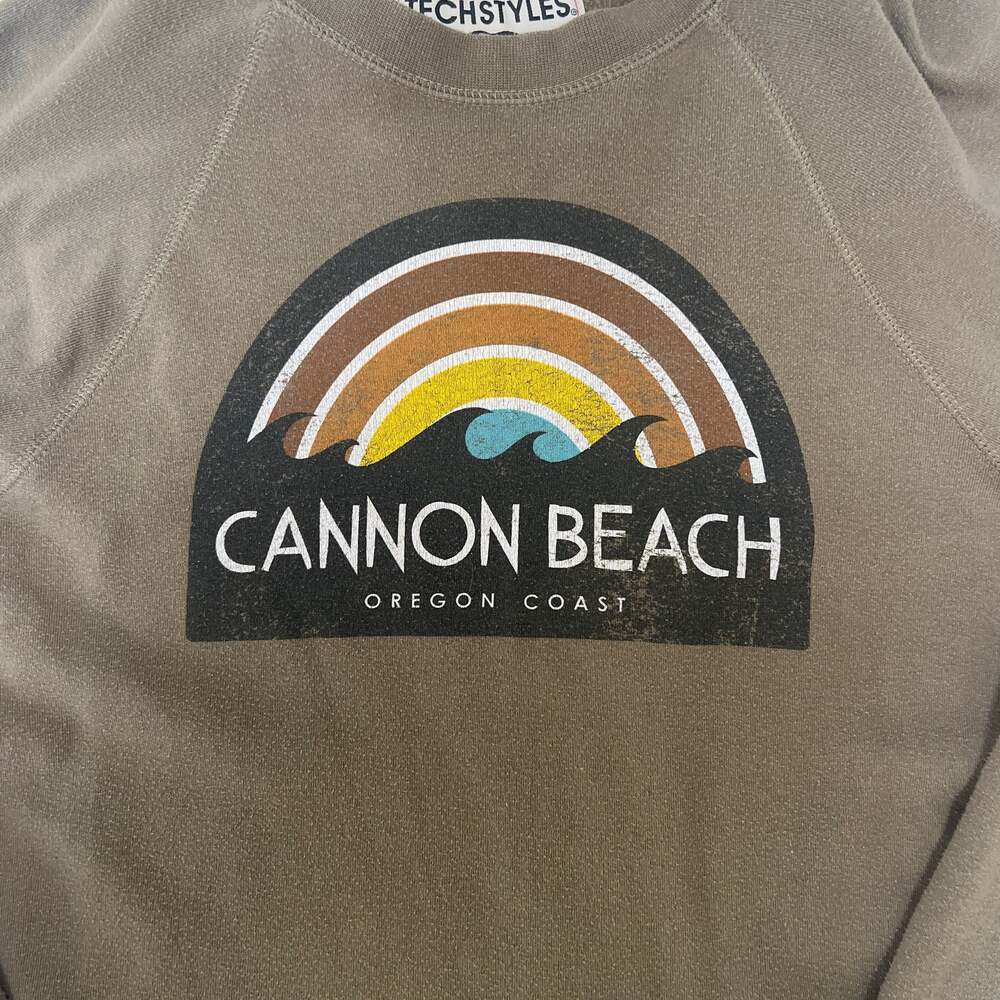 Techstyles Cannon Beach Oregon Coast Graphic Sweatshirt Olive Green S/M - Picture 4 of 6